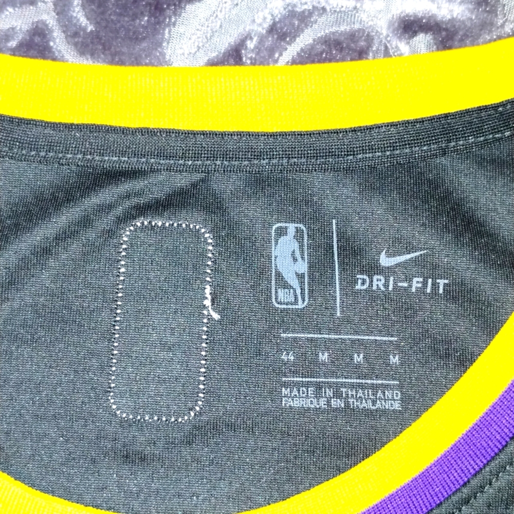 Nike NBA LA Lakers Lebron James (Swingman Earned Ed. Jersey-Men Sz 44-Med) NEW!! - Picture 4 of 7